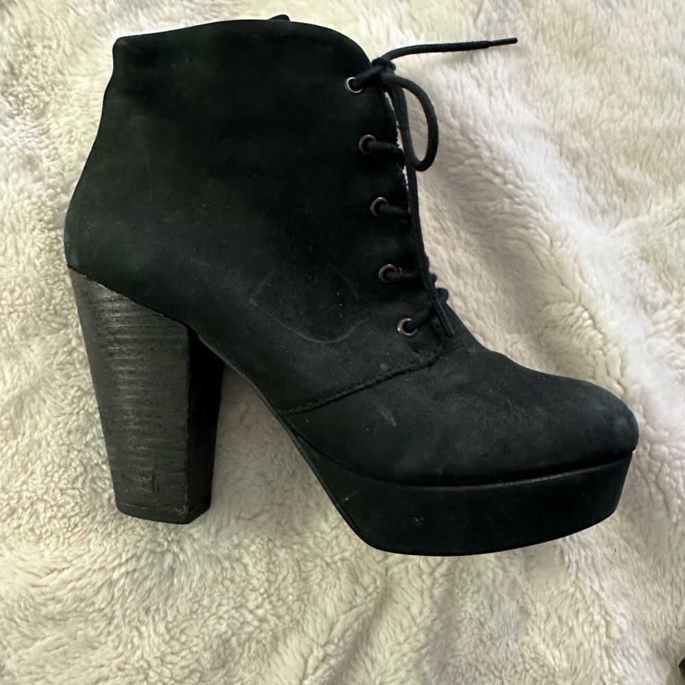 Steve Madden Raspy- Black Velvet